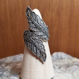 Marcasite feather/leaf ring 925 and 14k size 7.5